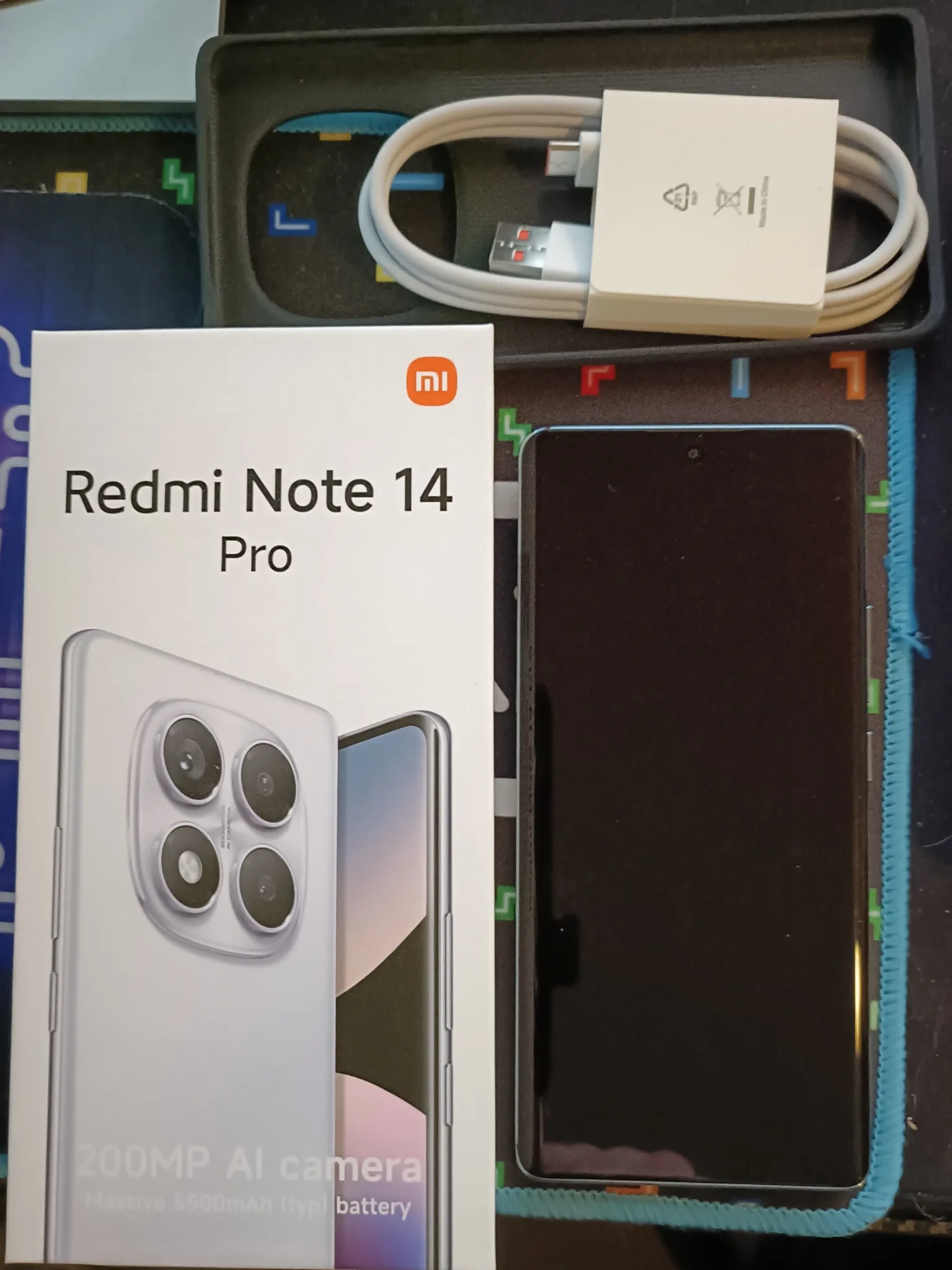 Redmi_uitgepakt